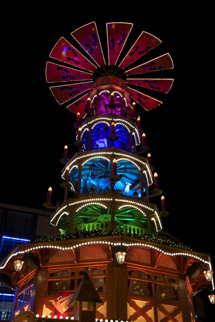 Weihnachtsmarkt bei Alexander Platz ...