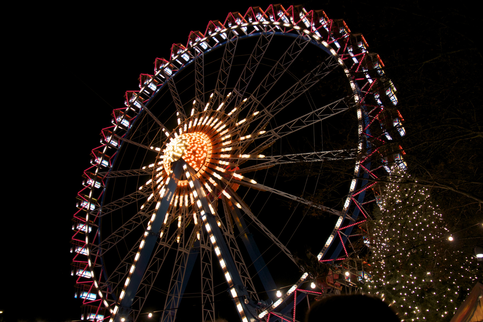 Weihnachtsmarkt bei Alexander Platz ..