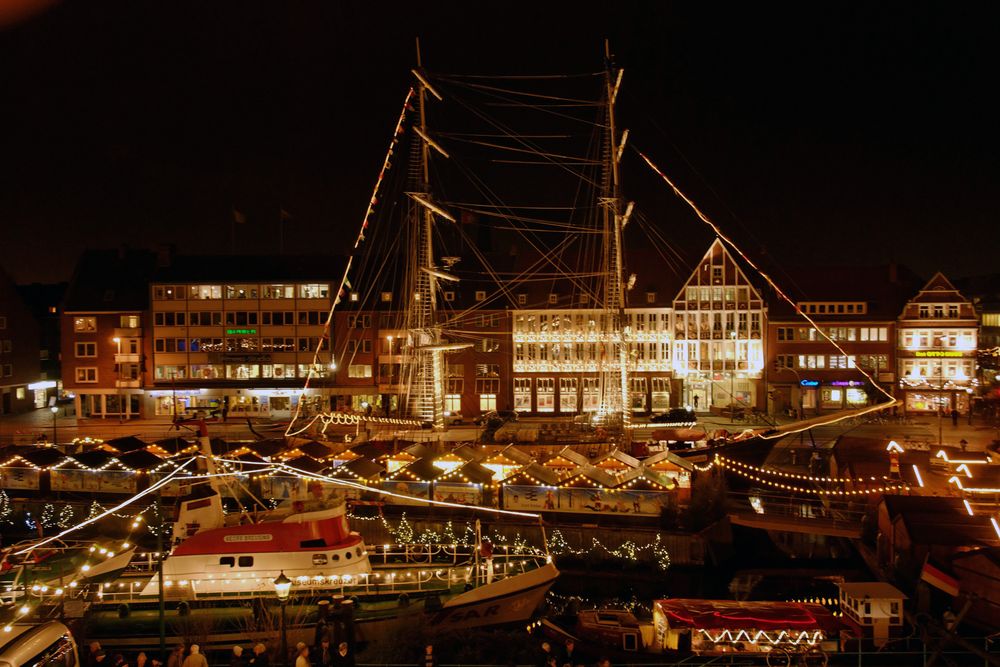 Weihnachtsmarkt Emden (2.Versuch) Foto & Bild deutschland, europe
