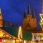 Weihnachtsmarkt Erfuft mit Dom und Severikirche