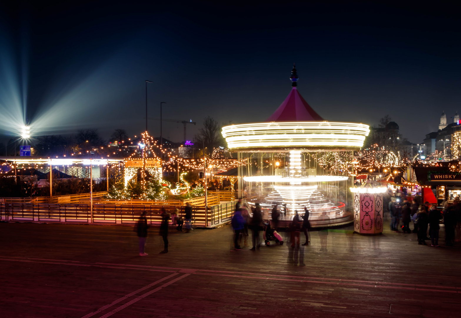 Weihnachtsmarkt in Bewegung