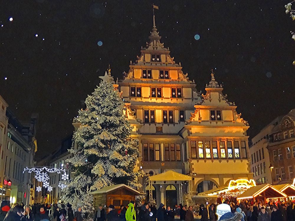 Weihnachtsmarkt in Paderborn Foto & Bild architektur, architektur bei