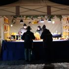 Weihnachtsmarkt mit Bienenwachs-Kerzenduft