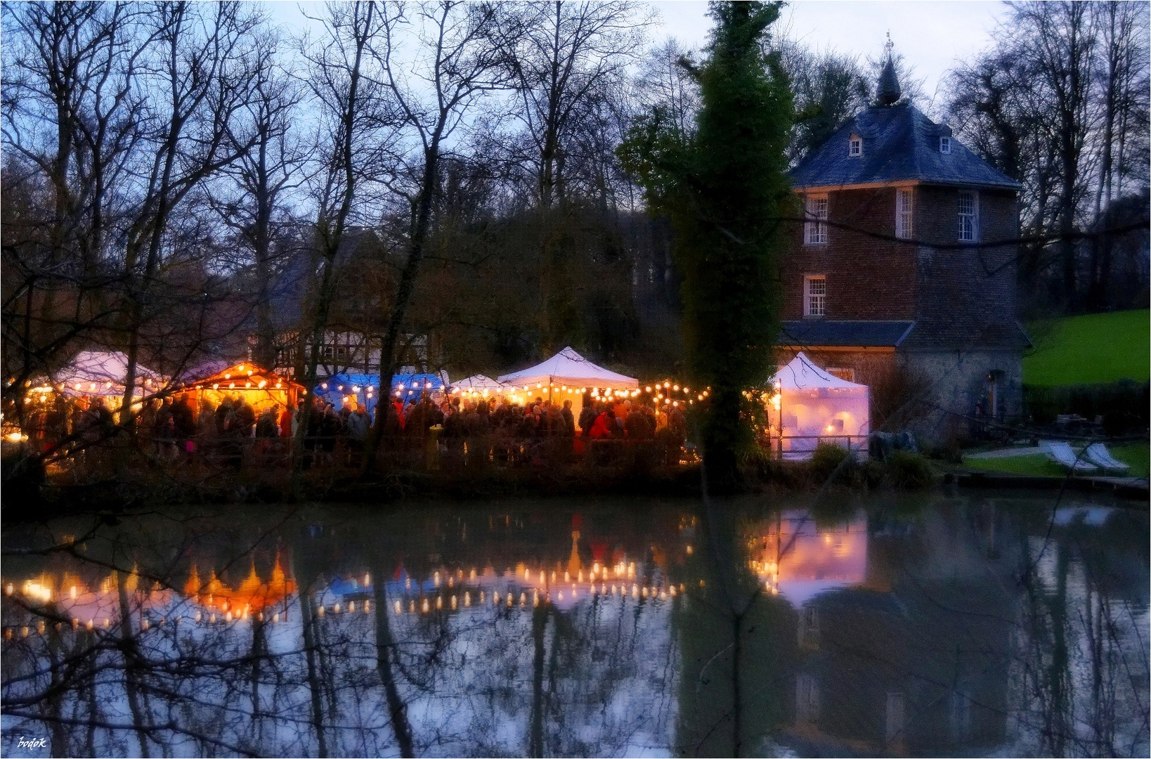 Weihnachtsmarkt-Schloss Lüntenbeck