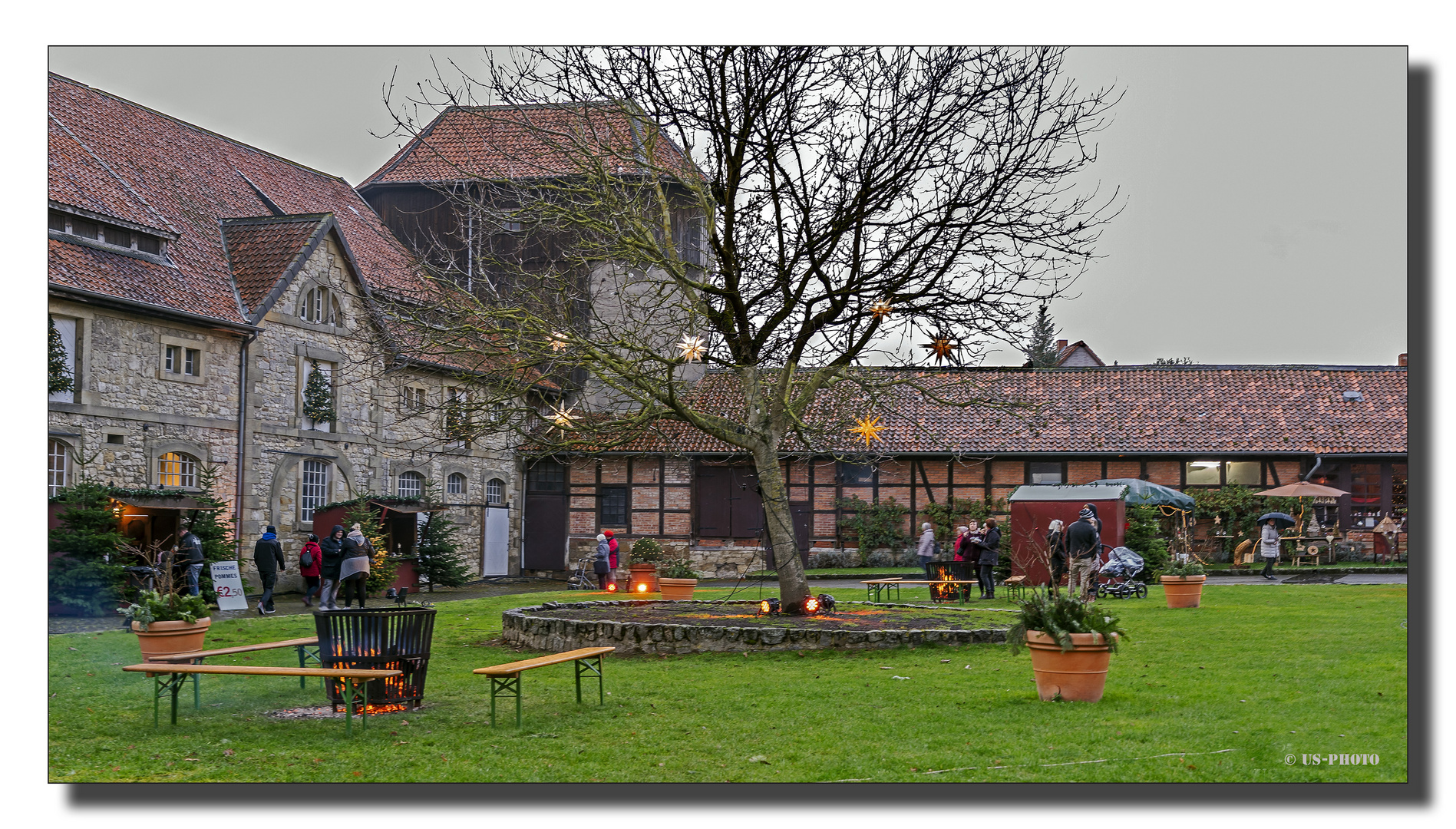 Weihnachtsmarkt Schloß Oelber Foto & Bild architektur