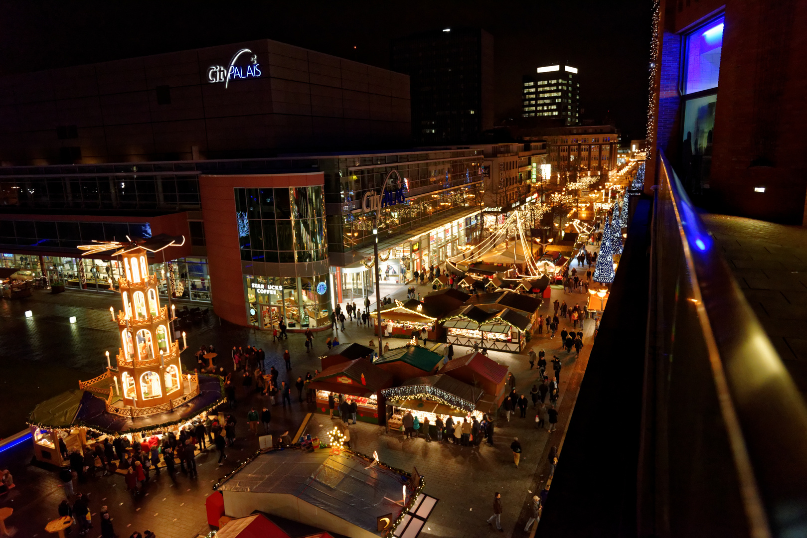 Weihnachtsmarkt von oben 2