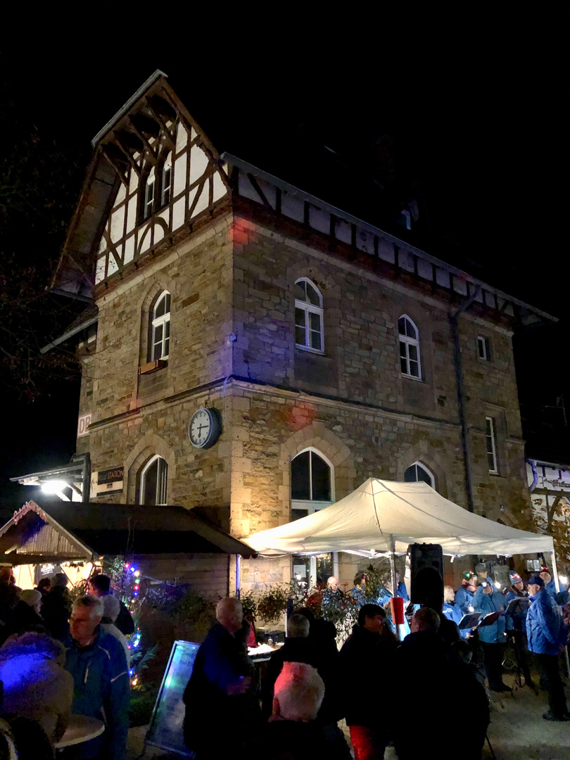 Weihnachtsmarktbahnhof