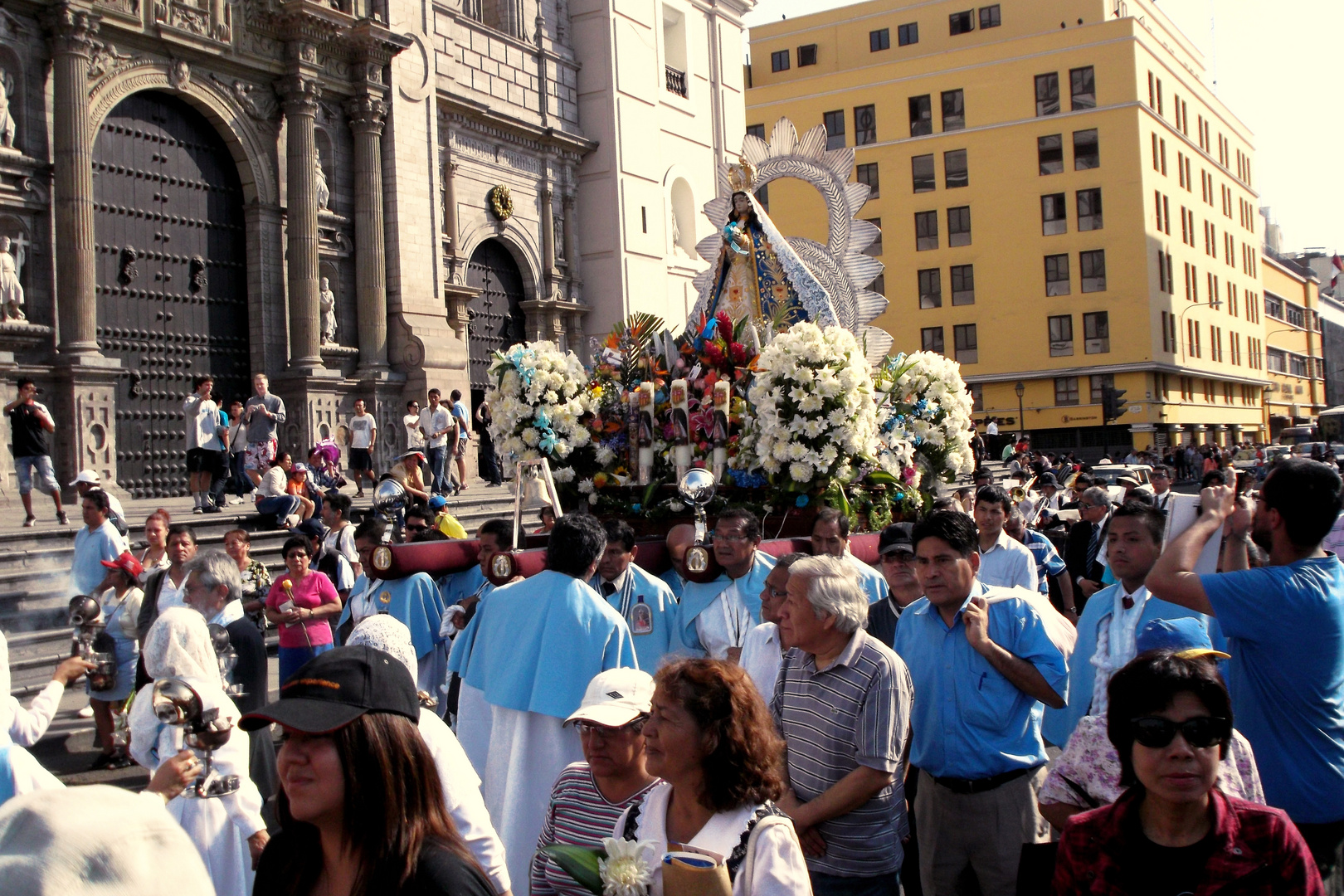 Weihnachtsprozession am Plaza Mayor/Lima