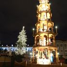 Weihnachtspyramide auf dem Dresdner Striezelmarkt