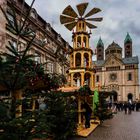 Weihnachtspyramide in Speyer