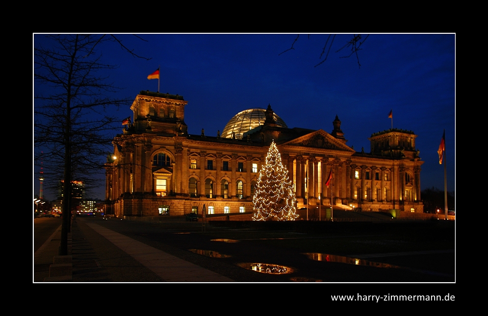 Weihnachtsstimmung am Reichstag