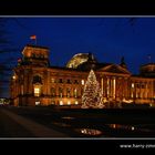 Weihnachtsstimmung am Reichstag