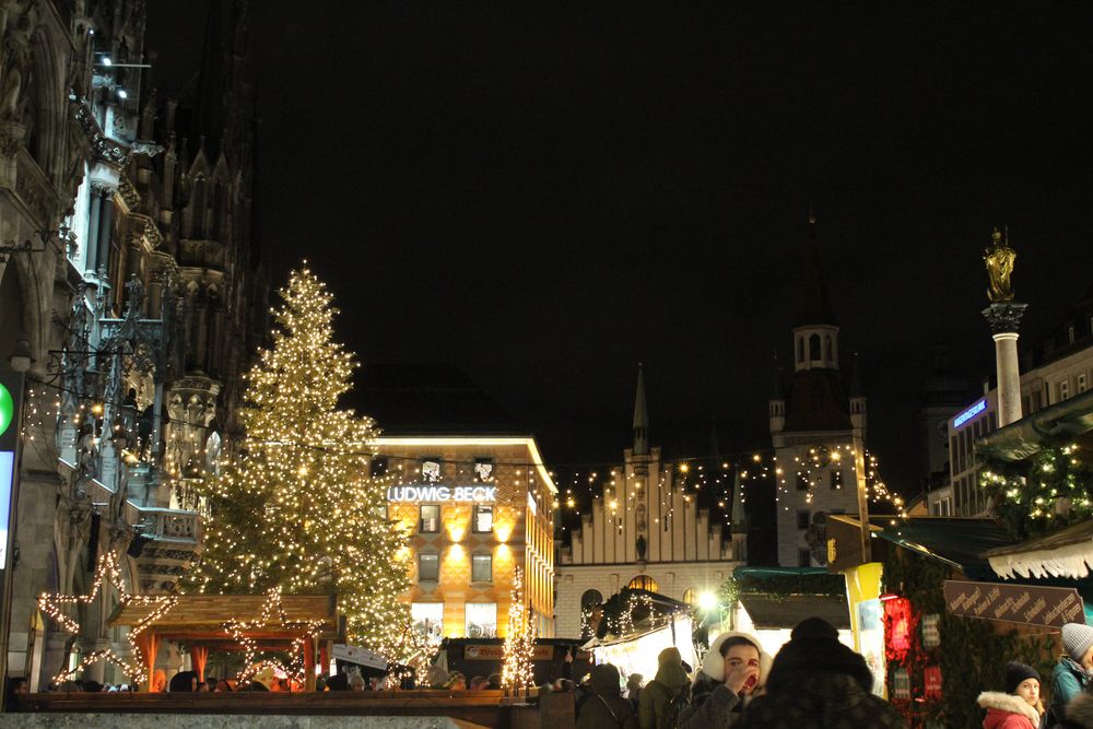 Weihnachtsstimmung München Marienplatz