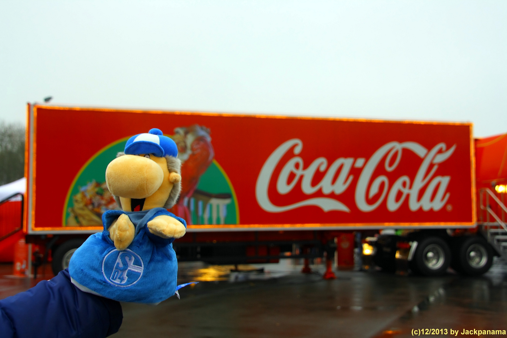 Weihnachtstruck von Coca-Cola macht Station (3)