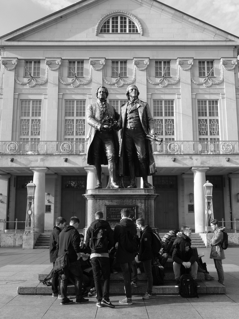 Weimar (1) Alte und junge Dichter & Denker Foto & Bild deutschland, europe, thüringen Bilder