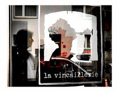 Wein Spiegelung p30-25-752-swky +streetfotos