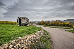 Weinbergshäuschen im Herbst 33