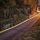 Weinbergstrasse beim Blasturm Schwandorf by Night mit Lichtspur eines Rollers