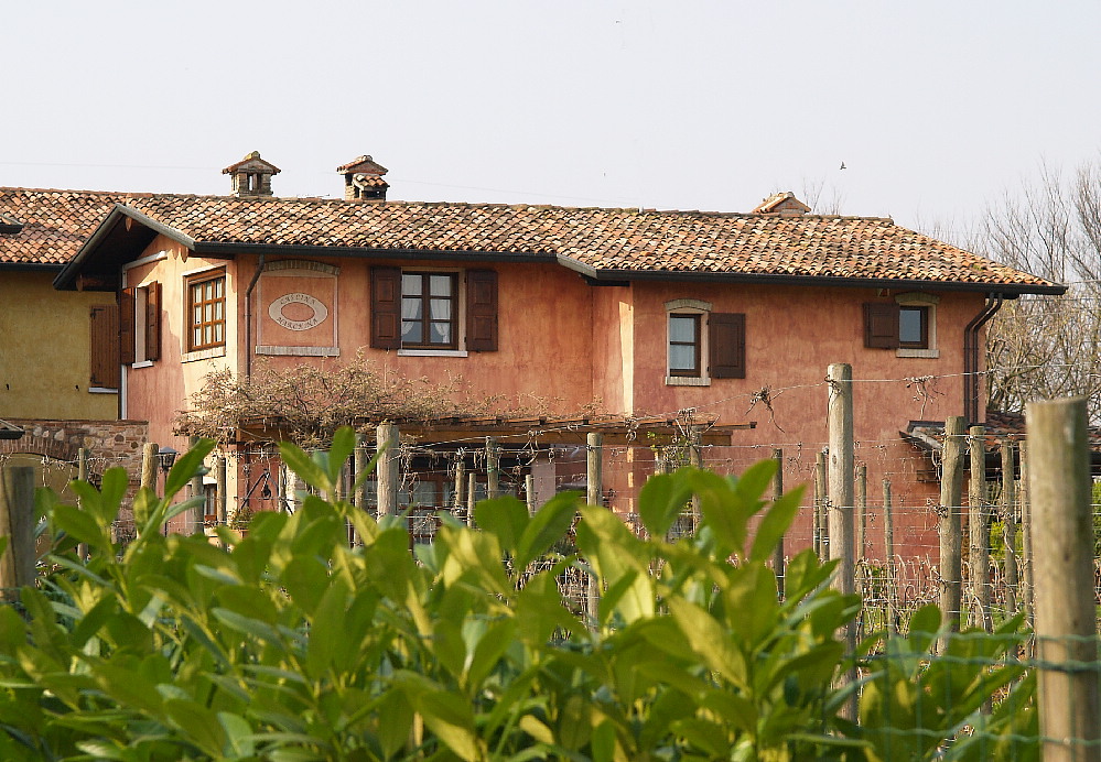 Weingut, italienisch