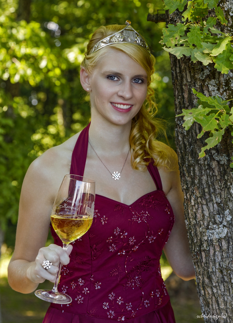Weinkönigin am Calmont