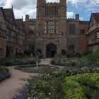 Weiß-blauer Himmel über England?