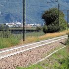 Weiss gestrichene Bahnschienen