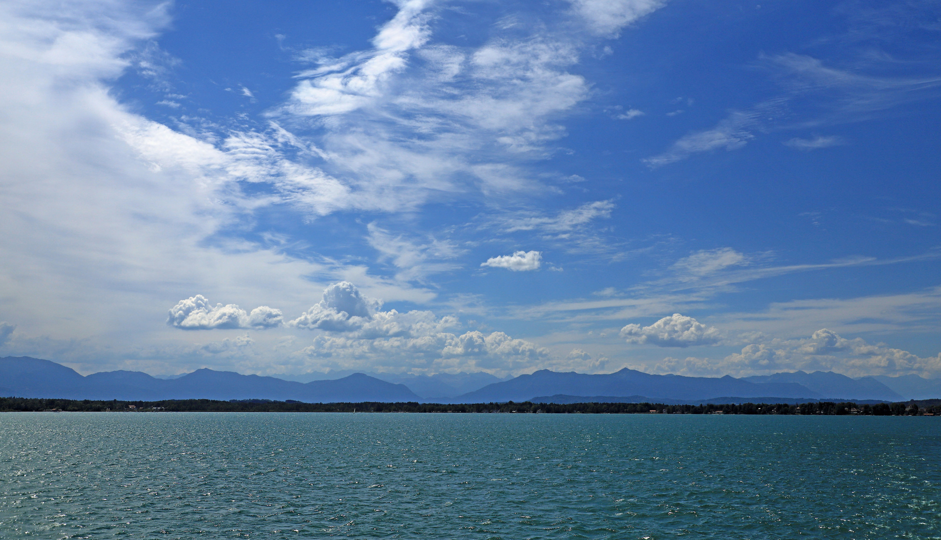 Weiß und Blau...