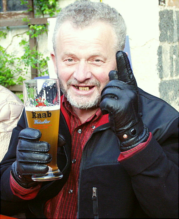 Weissbier-Freund Gerd S.: "Ich liebe ein gut gekühltes Weissbier" ...