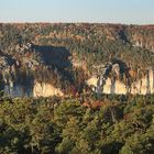 Weiße Brüche und Stille Gründe im Herbst