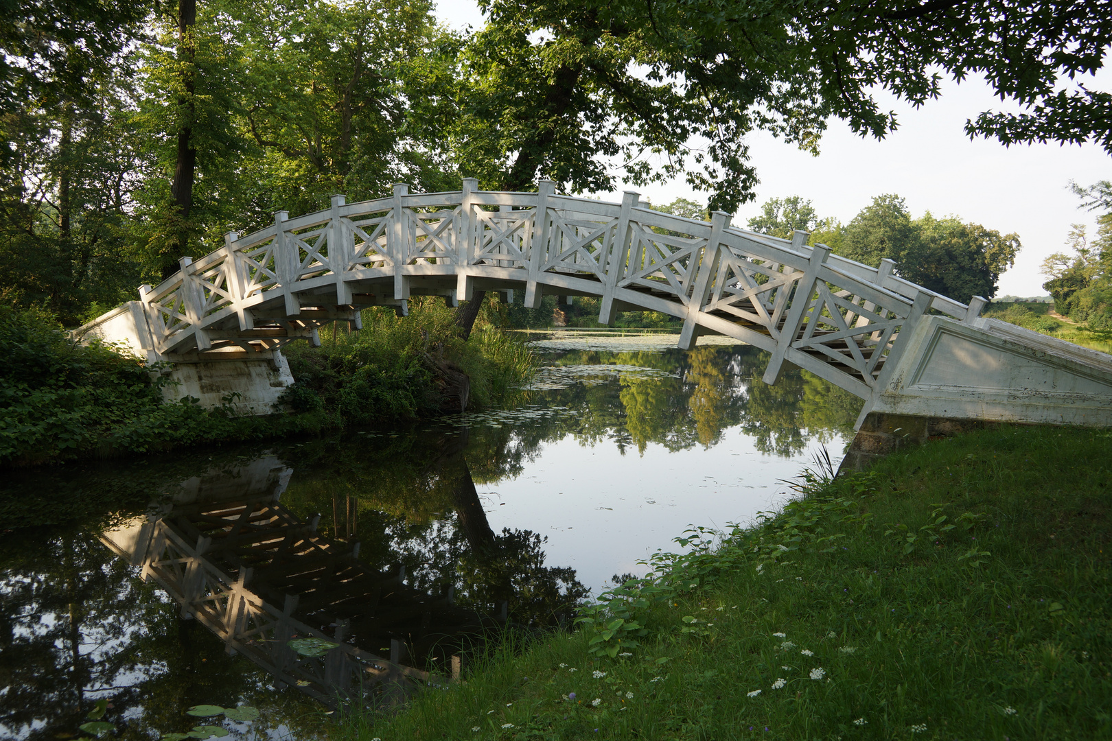 Weisse Brücke im Gartenreich Wörlitz