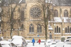 Weiße Pracht der Heilig-Kreuz-Kirche