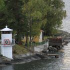 weißer Leuchtturm Stockholer Schären Schweden