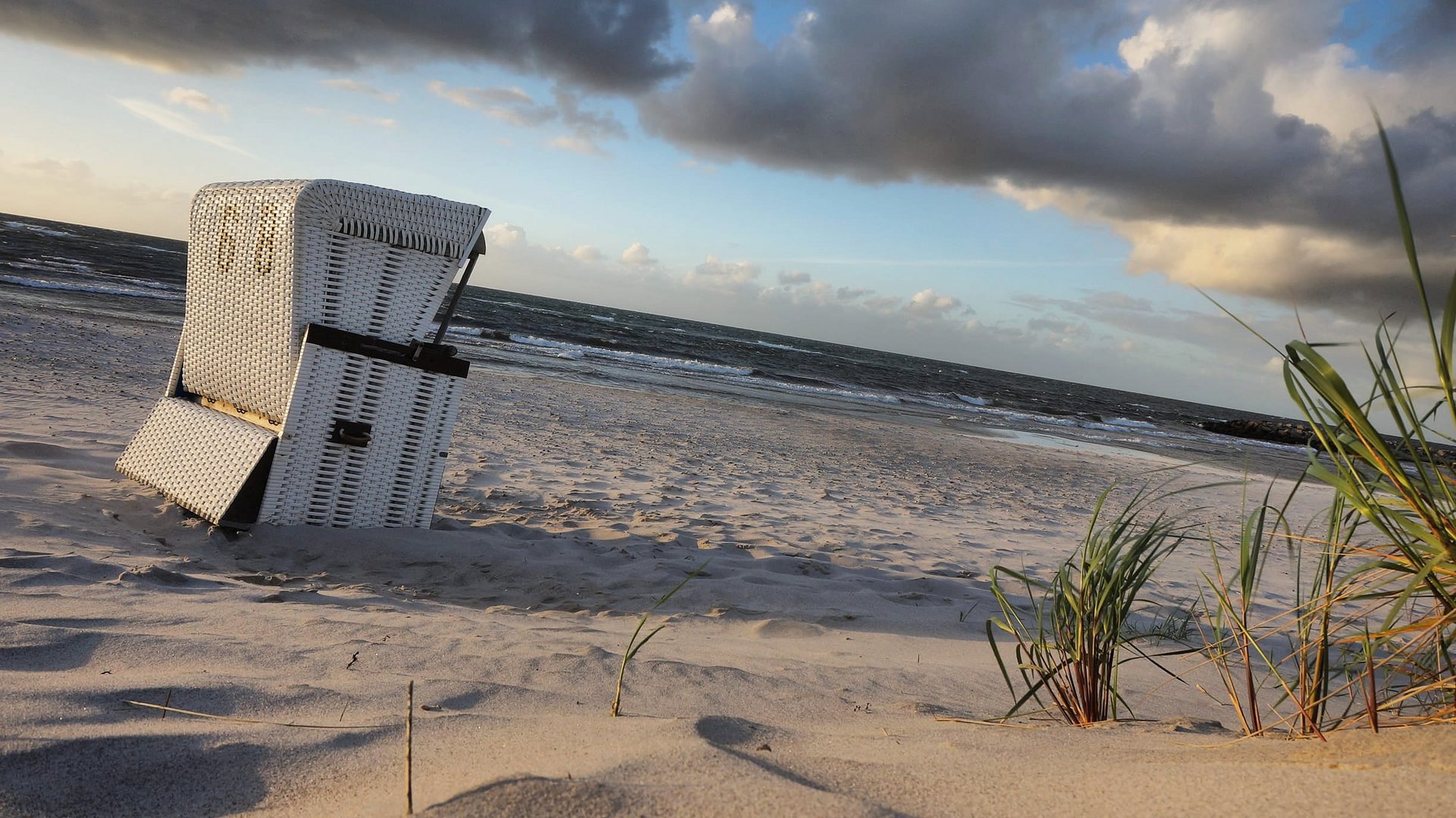 Weißer Strandkorb 