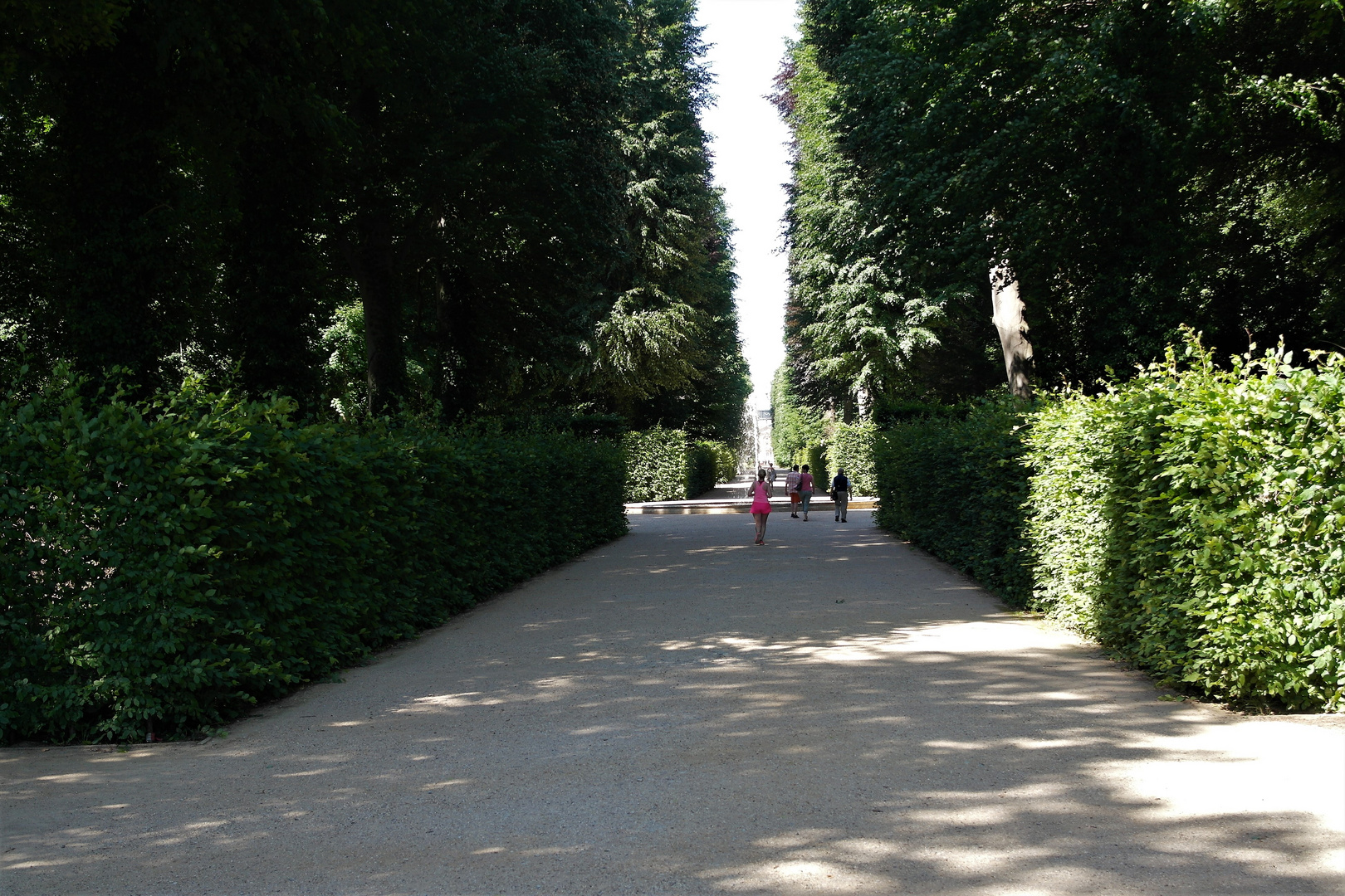 Weit ist der Weg zum Neuen Palais Schlosspark  Potsdam
