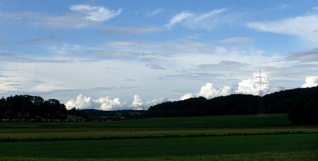 Weit öffnet sich der Blick