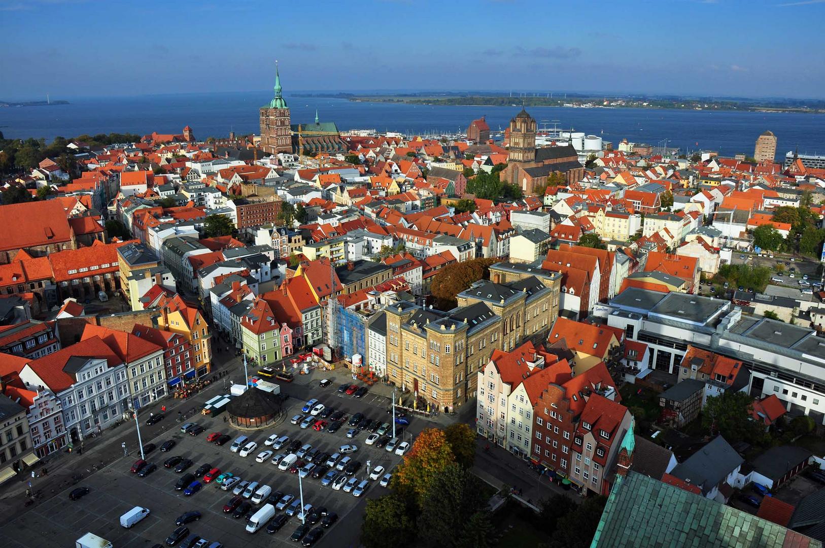 Weitblick über Stralsund