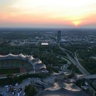 Weiter Blick von oben bei Sonneuntergang 