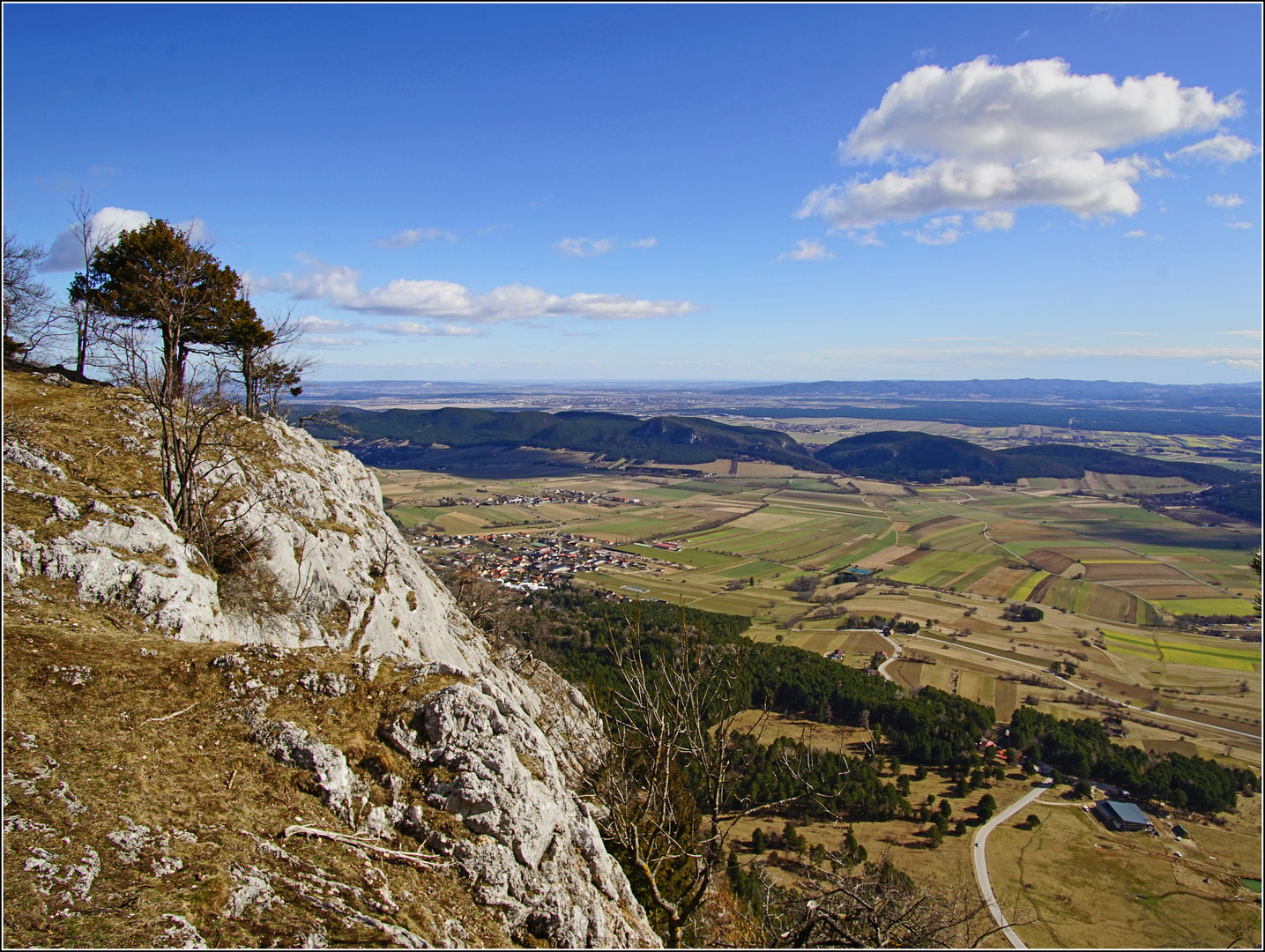 weites land niederösterreich