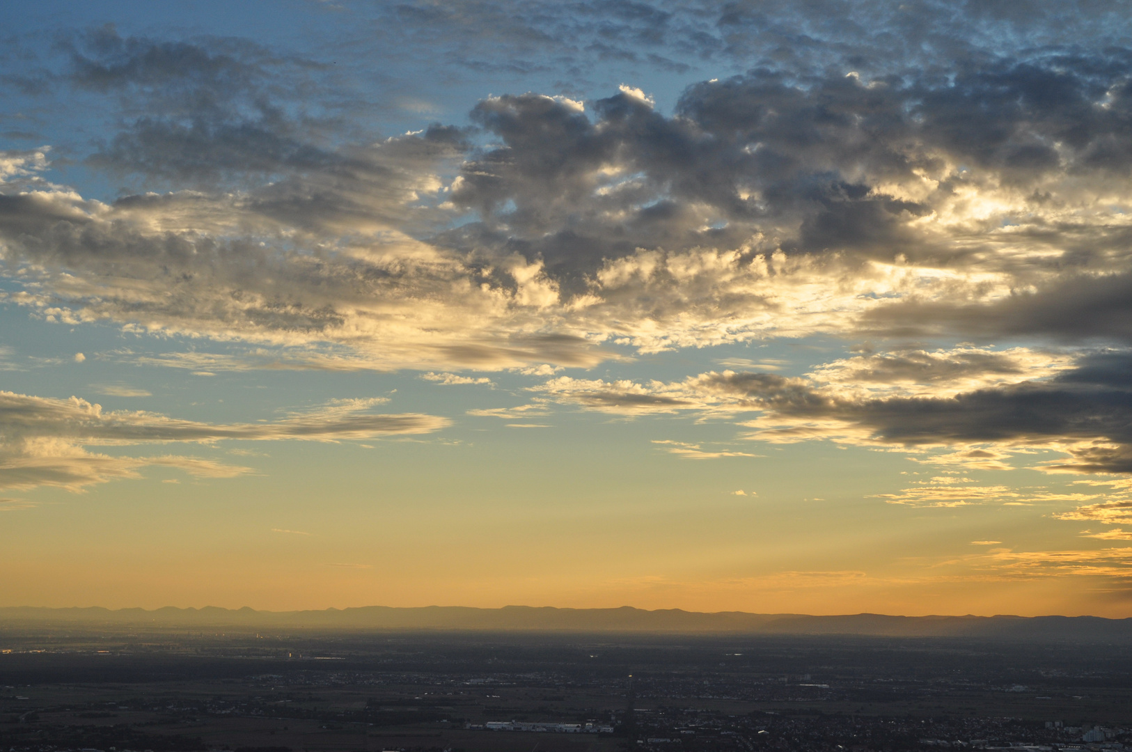 Weites Land, zwischen Odenwald und Pfalz