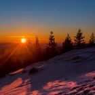 Welch herrlichen Gruß die Sonne den Berg entbietet