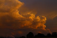 Welch Sonnenuntergang an der Burg Wolfstein Opf