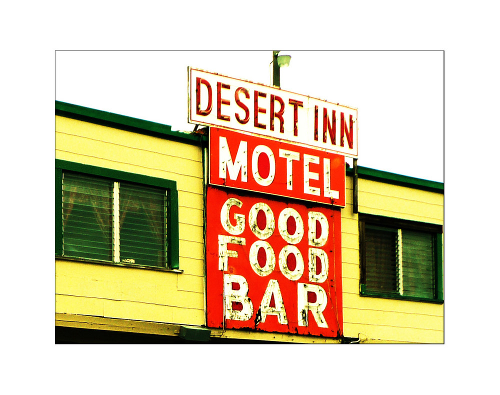 Welcome to Desert Inn