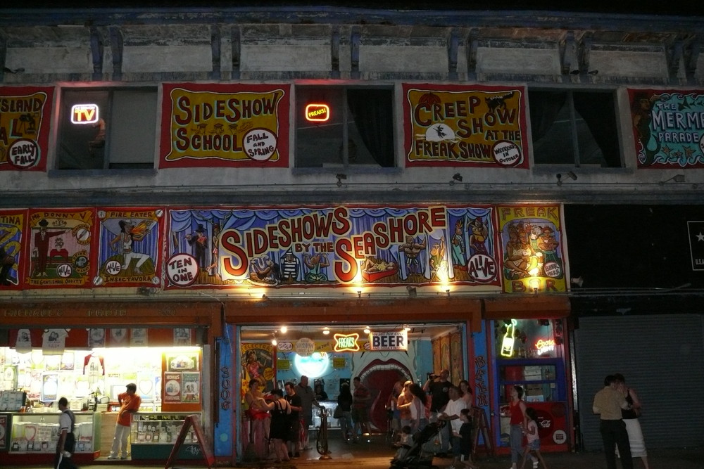 Welcome to the freakshow Coney Island