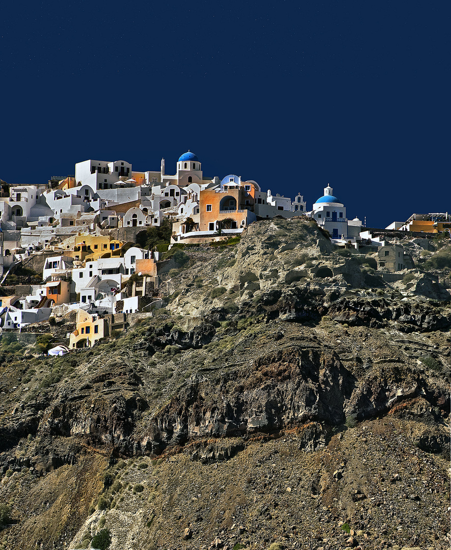 Well, there is colour in Santorini 2