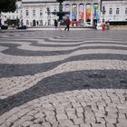 Wellen auf dem Rossio-Platz