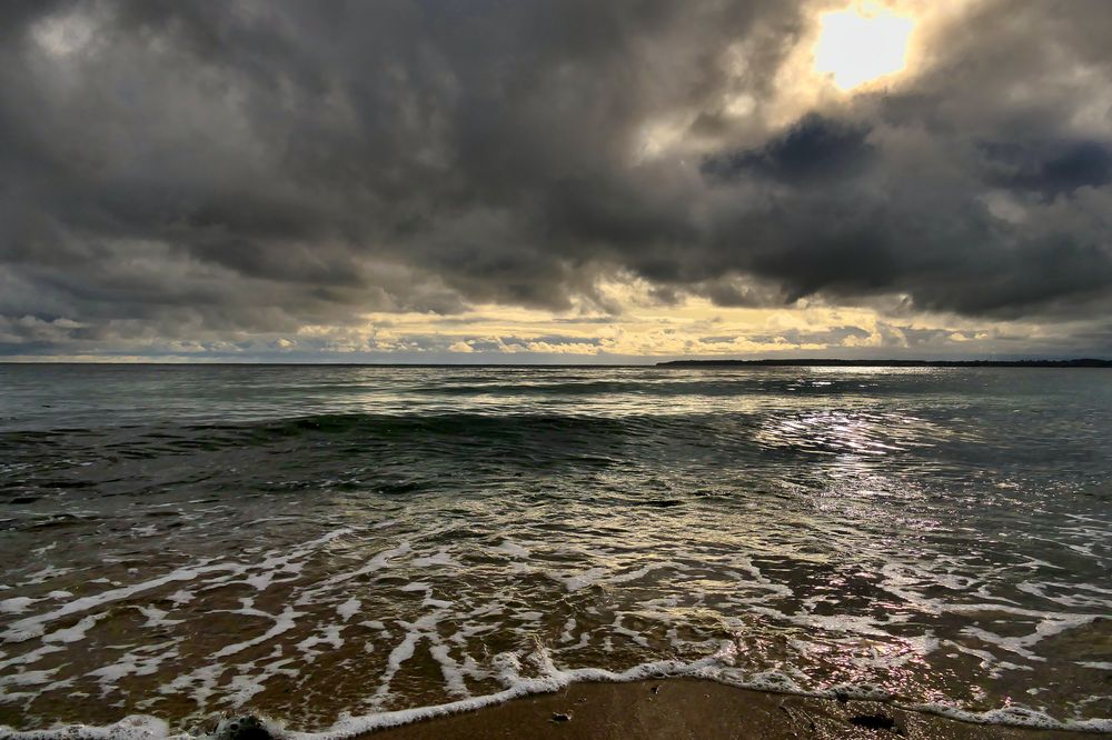 Wellen- und Wolkenspiel