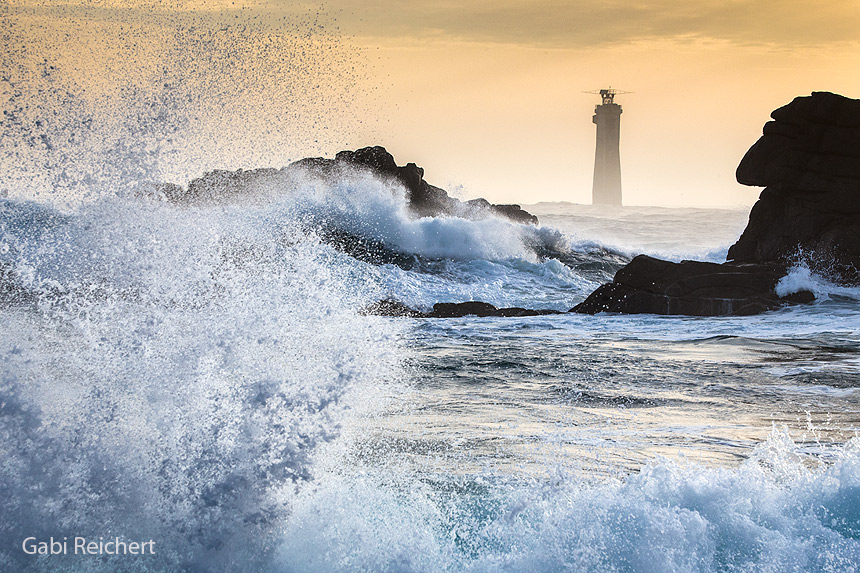 Wellen vor Ouessant, Bretagne