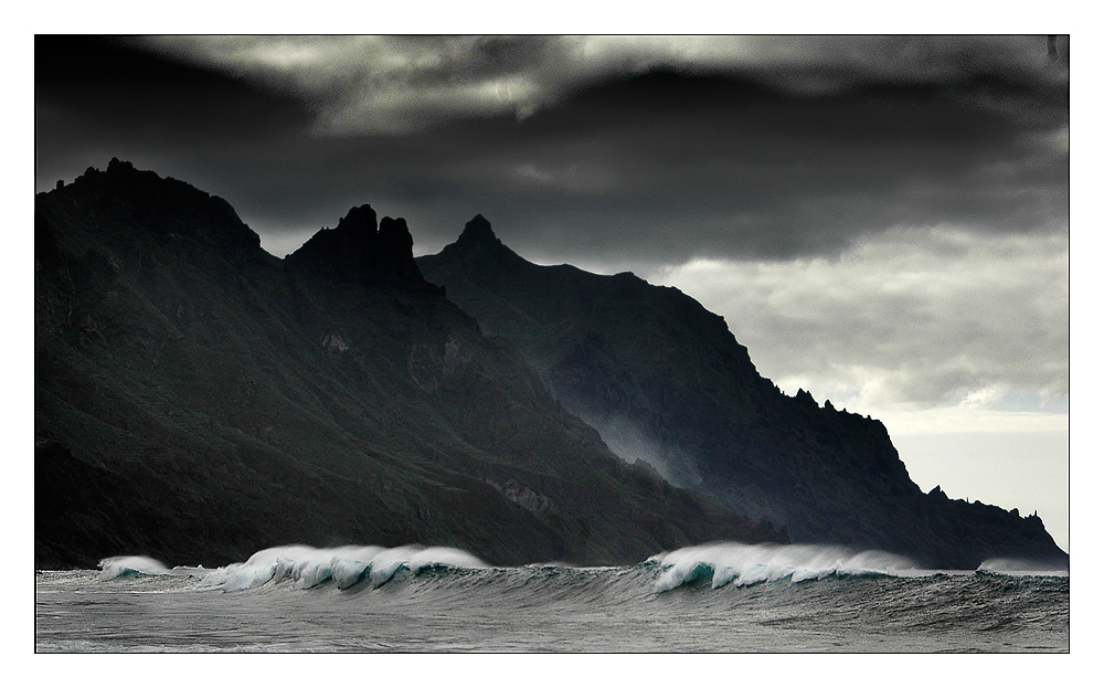 Wellenberge vor Teneriffa