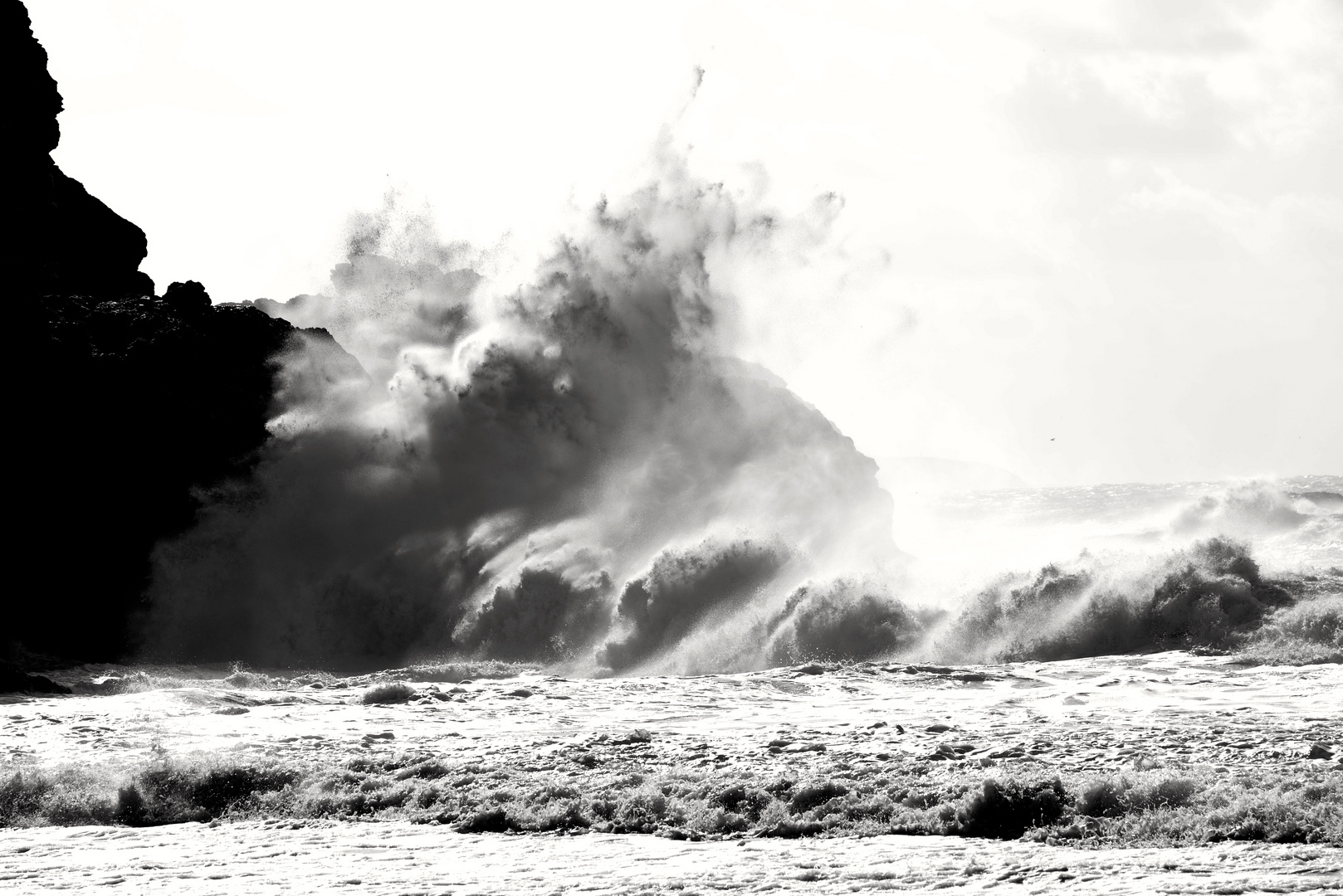 Wellenbrecher Nazare