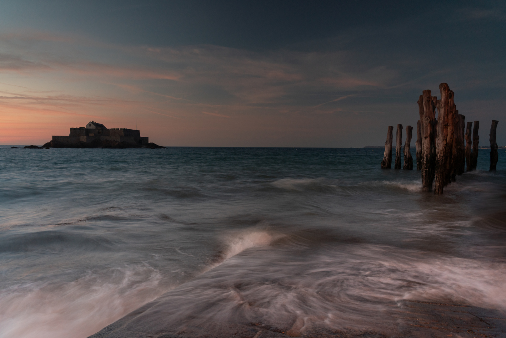 Wellenbrecher von Saint Malo